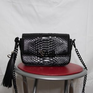 Victoria’s Secret Crossbody bag